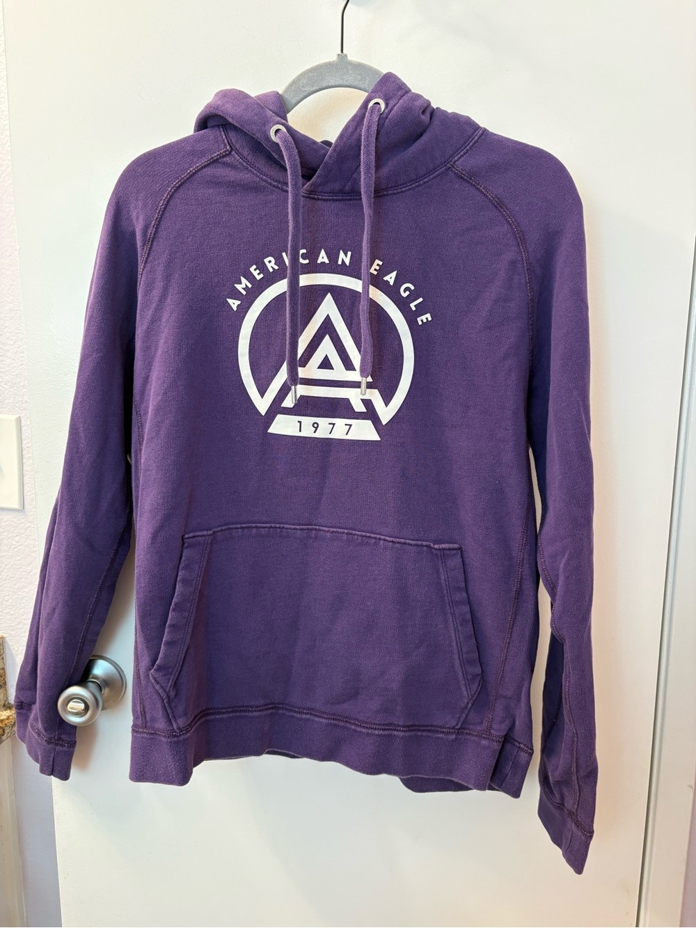American Eagle Outfitters Purple Hooded Sweatshirt with Logo Size S •Ptp 21-22•